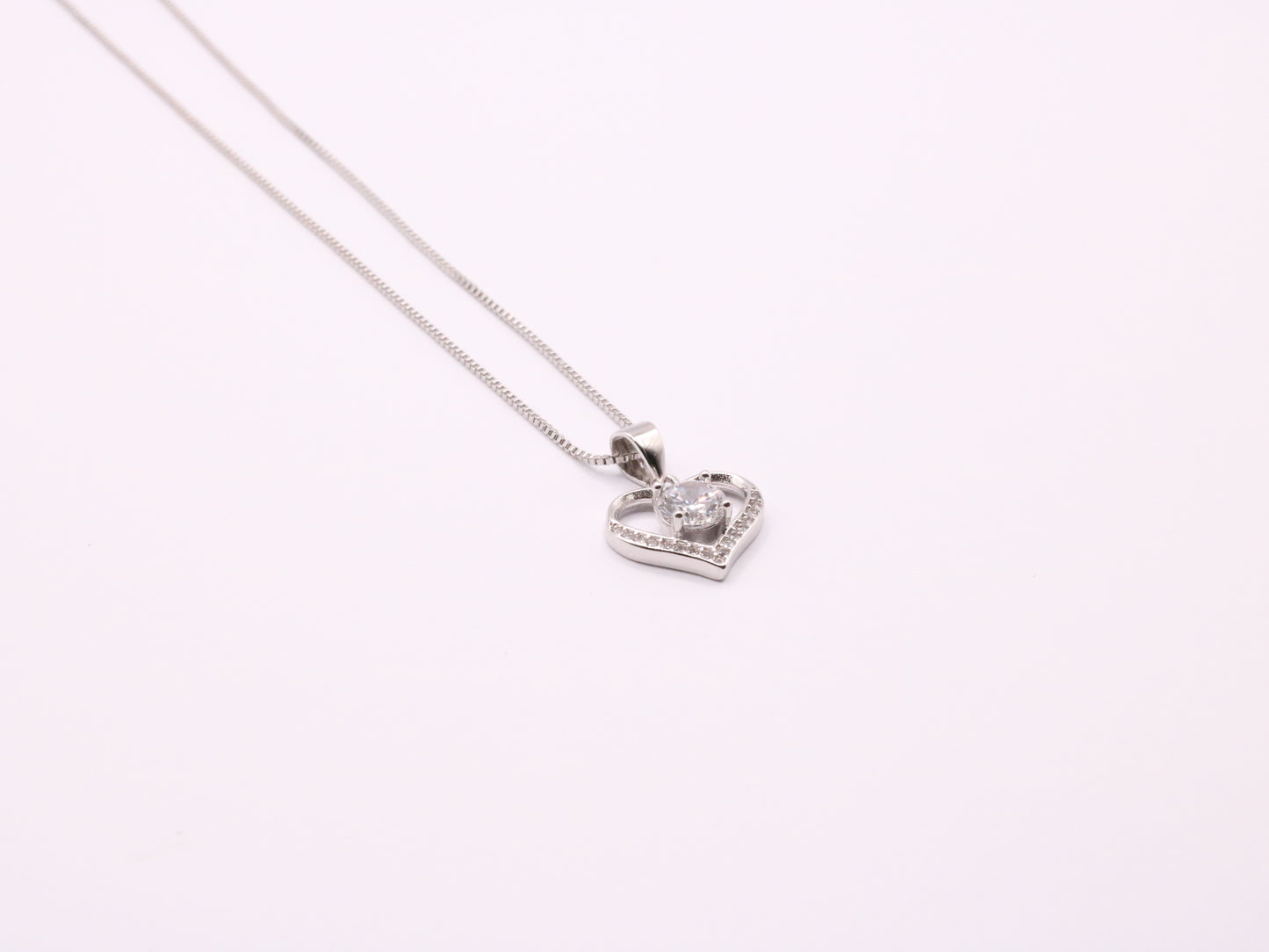 SILVER HEART PEDANT NECKLACE