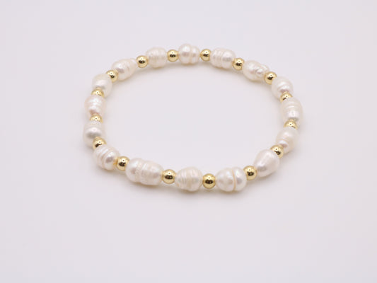 Freshwater pearl elastic bracelet